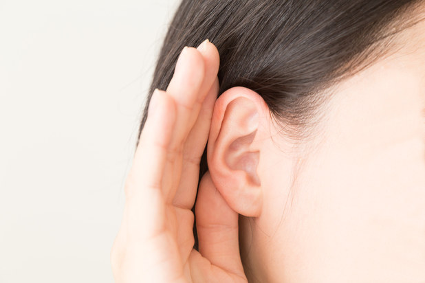 突発性難聴。突然耳が聞こえなくなる。耳が詰まった感じがする。耳鳴りが起こる。めまいがする等、特定疾患の難病を表した画像
