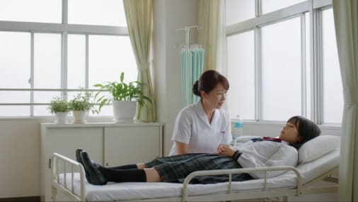 体調不良の際に、保健室で安心して休むことができるサポート体制。
