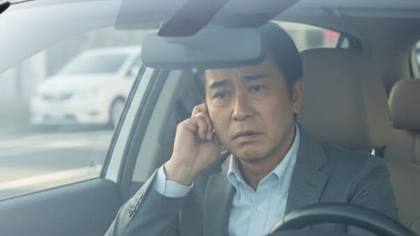 突発性難聴で車の運転に不安を感じる50代男性ドライバー